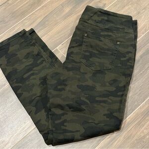 Belle by Kim Gravel TripleLuxe Twill Ankle Jean 18TALL